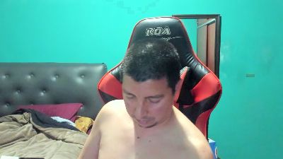tinchome live cam on Cam4