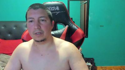 tinchome live cam on Cam4