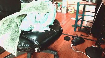 tiny1999 live cam on Cam4