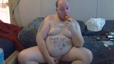 tinyclittypig live cam on Cam4