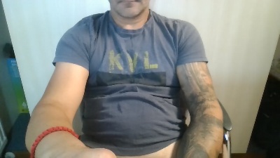 tishoni2 live cam on Cam4