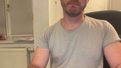 tktwo live cam on Cam4