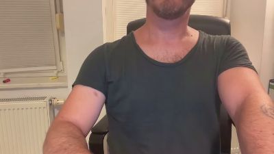 tktwo live cam on Cam4