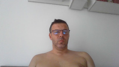 tmasturbate3 live cam on Cam4