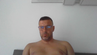 tmasturbate3 live cam on Cam4