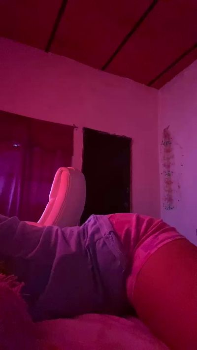 tokyoparis live cam on Cam4