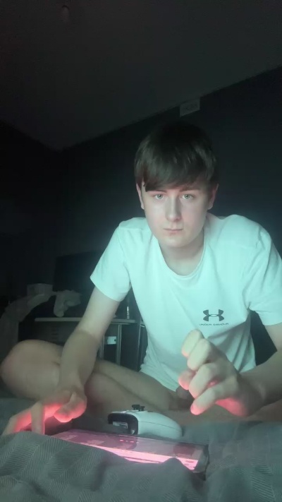 tom_owens248 live cam on Cam4