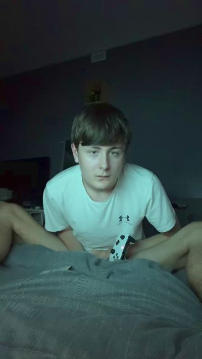 tom_owens248 live cam on Cam4
