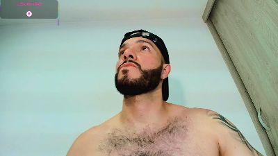 tommel_bailey live cam on Cam4