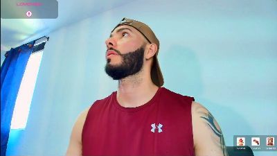 tommel_bailey live cam on Cam4