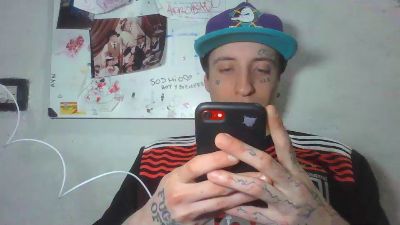 tommiverceti live cam on Cam4