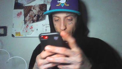 tommiverceti live cam on Cam4