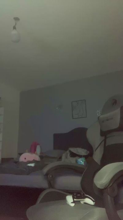 tommiverceti live cam on Cam4