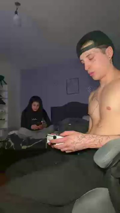 tommiverceti live cam on Cam4