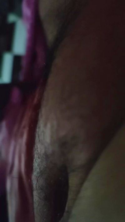 tommmy32 live cam on Cam4