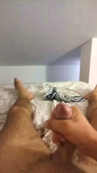 tommy2448 live cam on Cam4