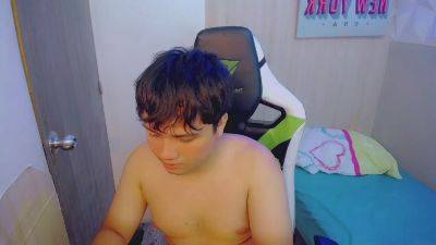 tommy_cotton live cam on Cam4