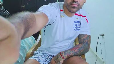 tommy_johnson2 live cam on Cam4