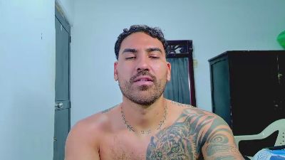 tommy_johnson2 live cam on Cam4