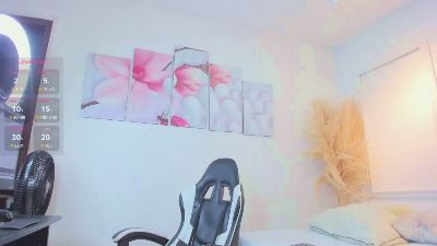 tommy_valverde live cam on Cam4