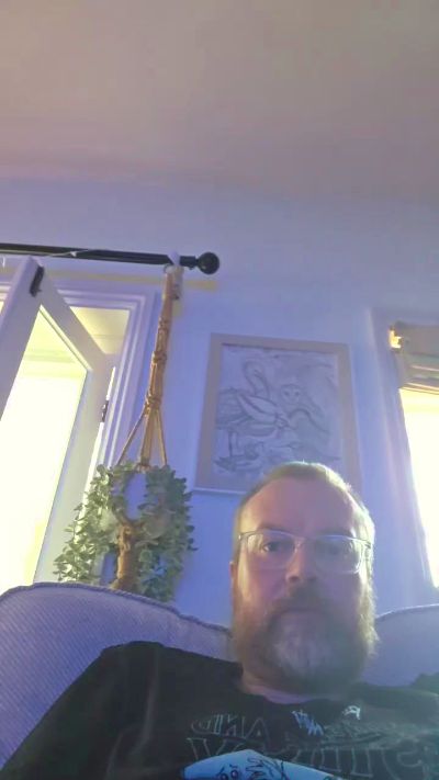 tommyben Live Cam on Cam4