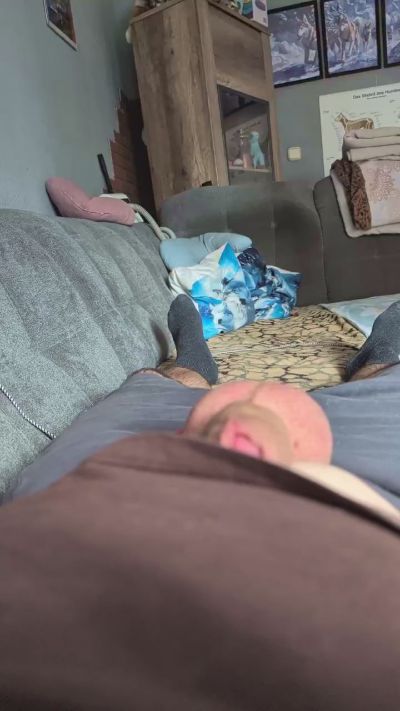 tommynrw74 live cam on Cam4