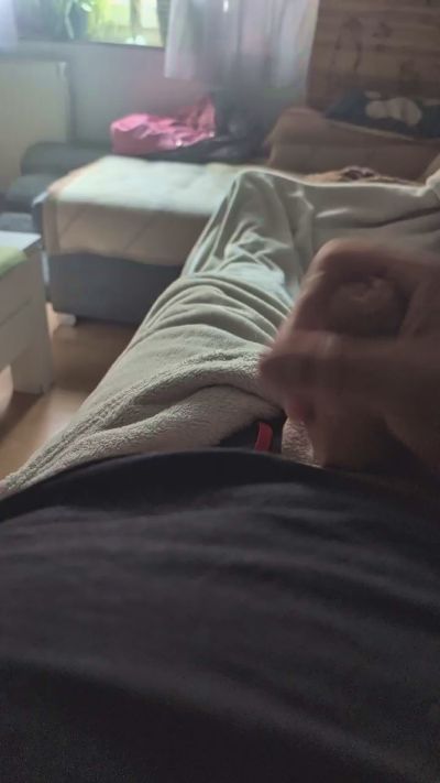 tommynrw74 live cam on Cam4