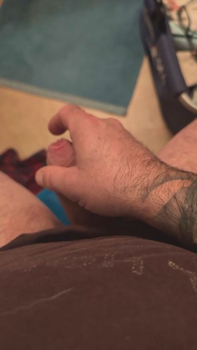 tommynrw74 live cam on Cam4