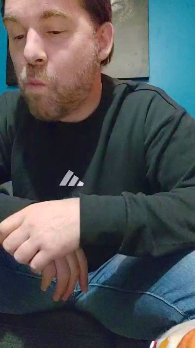 tomsauwer live cam on Cam4