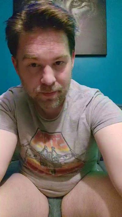 tomsauwer live cam on Cam4