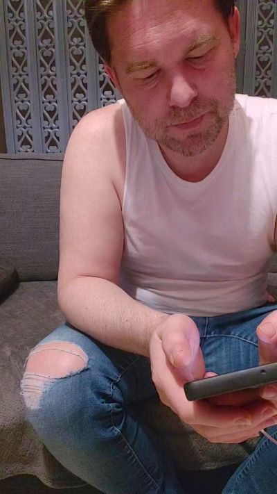 tomsauwer live cam on Cam4