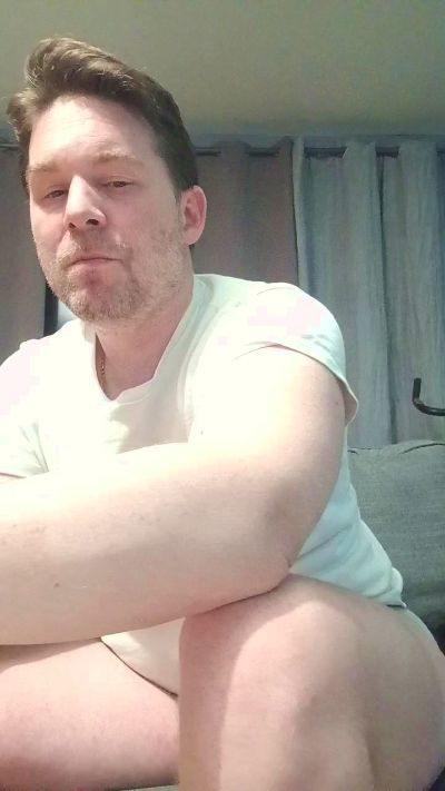 tomsauwer live cam on Cam4