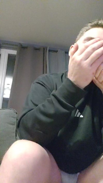 tomsauwer live cam on Cam4