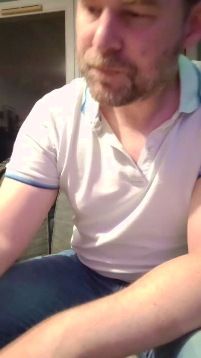 tomsauwer live cam on Cam4