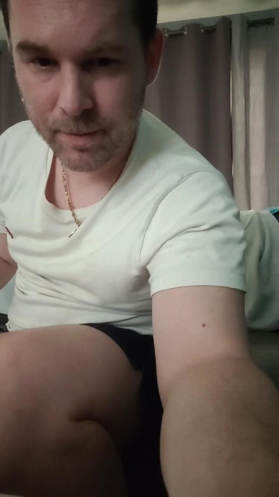 tomsauwer live cam on Cam4