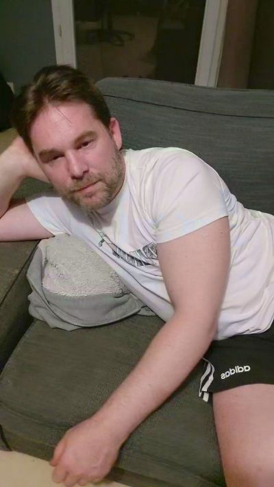 tomsauwer live cam on Cam4