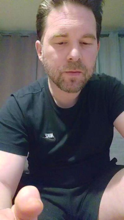 tomsauwer live cam on Cam4