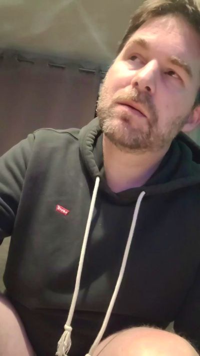 tomsauwer live cam on Cam4