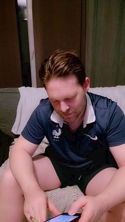 tomsauwer live cam on Cam4