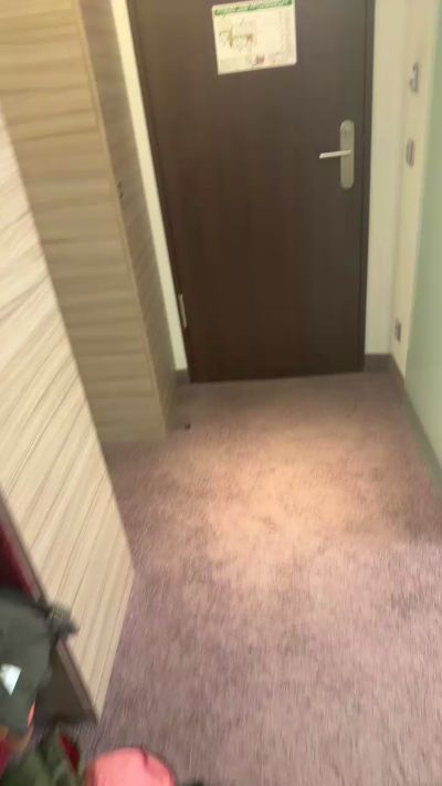 tomtailerhot live cam on Cam4