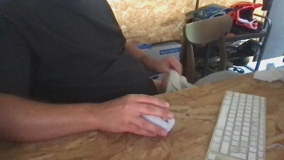 tomtom398 live cam on Cam4