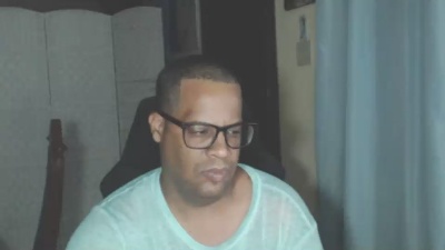 toni3035 live cam on Cam4