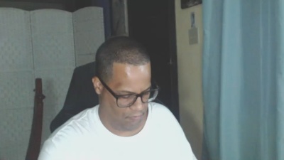 toni3035 live cam on Cam4