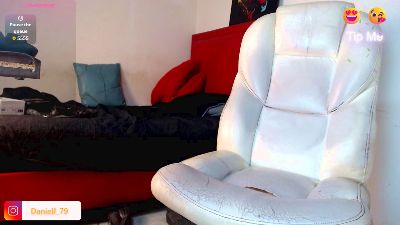 tonibelmont live cam on Cam4