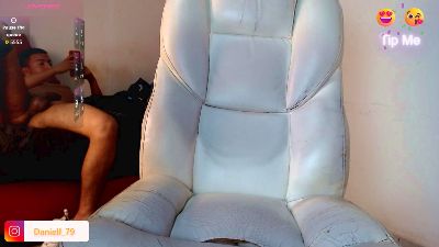 tonibelmont live cam on Cam4