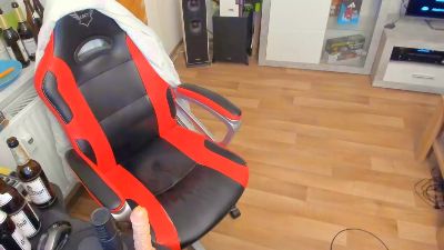 tonibiteen21 live cam on Cam4