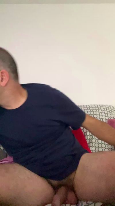 tonino801 live cam on Cam4