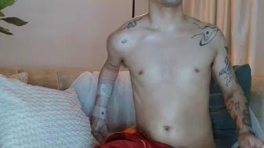 tonny_hills live cam on Cam4