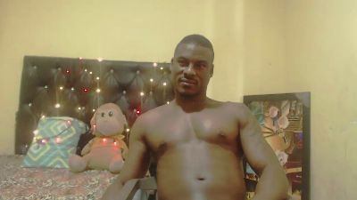 tonnyhuge live cam on Cam4