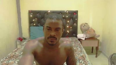 tonnyhuge live cam on Cam4